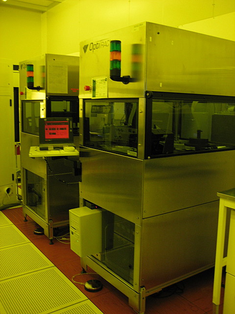 Optitrac photoresist coater and developer